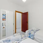 شقة Sunleaf Retreat