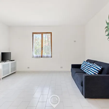 Estay - Sunleaf Retreat