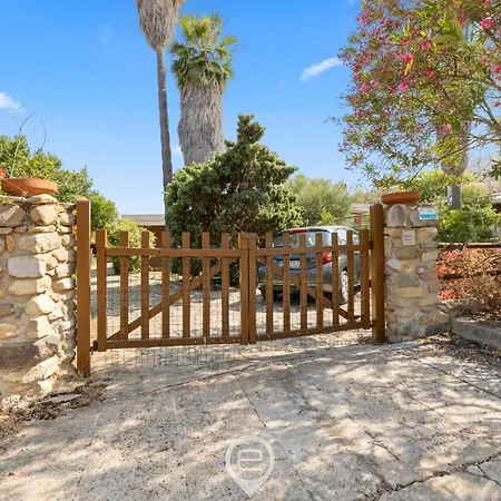 Sunleaf Retreat Daire Cala Sinzias