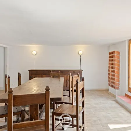 Sunleaf Retreat Daire